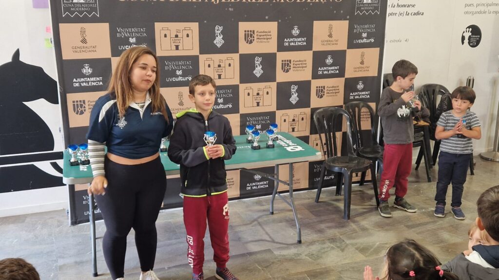 Nil brilla con luz propia 🏆 Campeón sub-10 de los juegos deportivos municipales